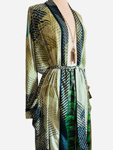 Load image into Gallery viewer, Vintage Silk Long Robe