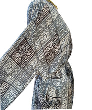 Load image into Gallery viewer, Vintage Silk Long Robe