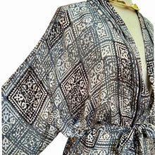 Load image into Gallery viewer, Vintage Silk Long Robe