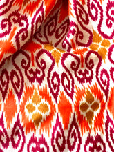 Load image into Gallery viewer, Vintage Silk Robe