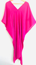 Load image into Gallery viewer, Tulum Kaftan Tunic Fuchsia