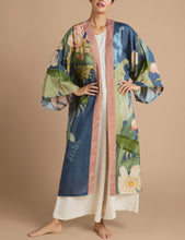 Load image into Gallery viewer, Hibiscus Kimono