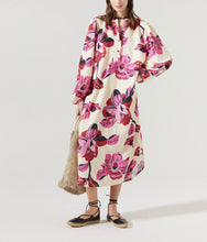 Load image into Gallery viewer, Hibiscus Dress