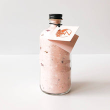Load image into Gallery viewer, Hibiscus + Orange Blossom Floral Salt Soak