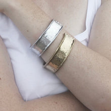 Load image into Gallery viewer, Quarry Cuff