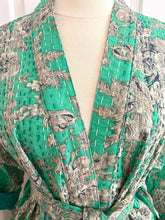 Load image into Gallery viewer, Kantha Robe Reversible