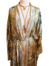 Load image into Gallery viewer, Vintage Silk Long Robe