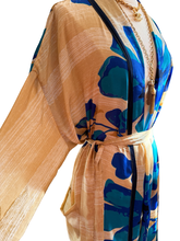Load image into Gallery viewer, Vintage Silk Robe