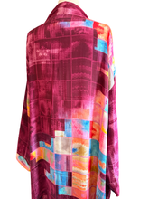 Load image into Gallery viewer, Vintage Silk Robe