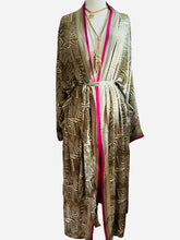Load image into Gallery viewer, Vintage Silk Long Robe