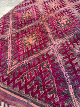 Load image into Gallery viewer, Marmoucha Plum Rug 7’x11’