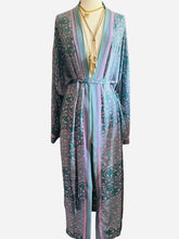 Load image into Gallery viewer, Vintage Silk Robe