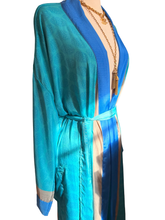 Load image into Gallery viewer, Vintage Silk Robe