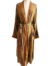 Load image into Gallery viewer, Vintage Silk Long Robe