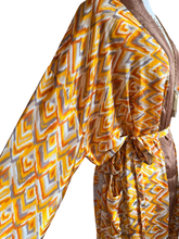 Load image into Gallery viewer, Vintage Silk Long Robe