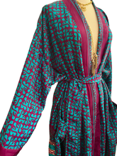 Load image into Gallery viewer, Vintage Silk Robe