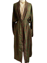 Load image into Gallery viewer, Vintage Silk Robe