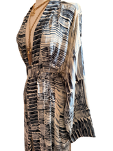 Load image into Gallery viewer, Vintage Silk Long Robe
