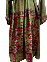 Load image into Gallery viewer, Vintage Silk Robe