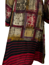Load image into Gallery viewer, Vintage Silk Robe