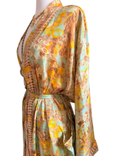 Load image into Gallery viewer, Vintage Silk Long Robe