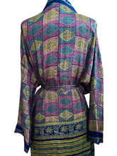 Load image into Gallery viewer, Vintage Silk Kimono Long Robe
