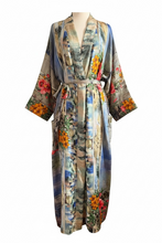 Load image into Gallery viewer, Vintage Silk Robe
