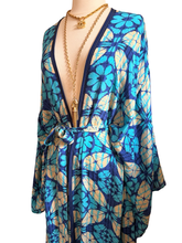 Load image into Gallery viewer, Vintage Silk Long Robe