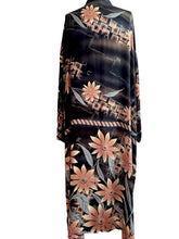 Load image into Gallery viewer, Vintage Silk Long Robe
