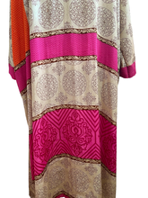 Load image into Gallery viewer, Vintage Silk Robe