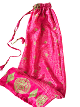 Load image into Gallery viewer, Vintage Sari Silk Palazzo Pant XS