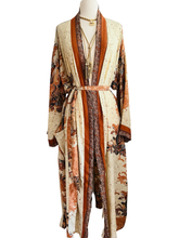 Load image into Gallery viewer, Vintage Silk Robe