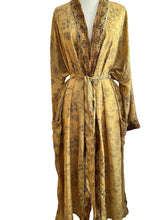 Load image into Gallery viewer, Vintage Silk Long Robe