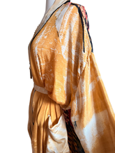 Load image into Gallery viewer, Vintage Silk Long Robe
