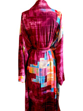 Load image into Gallery viewer, Vintage Silk Robe