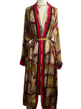Load image into Gallery viewer, Vintage Silk Robe