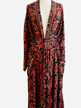 Load image into Gallery viewer, Vintage Silk Long Robe