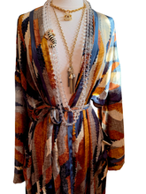 Load image into Gallery viewer, Vintage Silk Robe