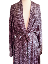 Load image into Gallery viewer, Vintage Silk Long Robe