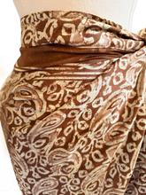 Load image into Gallery viewer, Vintage Silk Sari Sarong