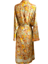 Load image into Gallery viewer, Vintage Silk Long Robe