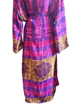 Load image into Gallery viewer, Vintage Silk Long Robe