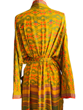 Load image into Gallery viewer, Vintage Silk Robe