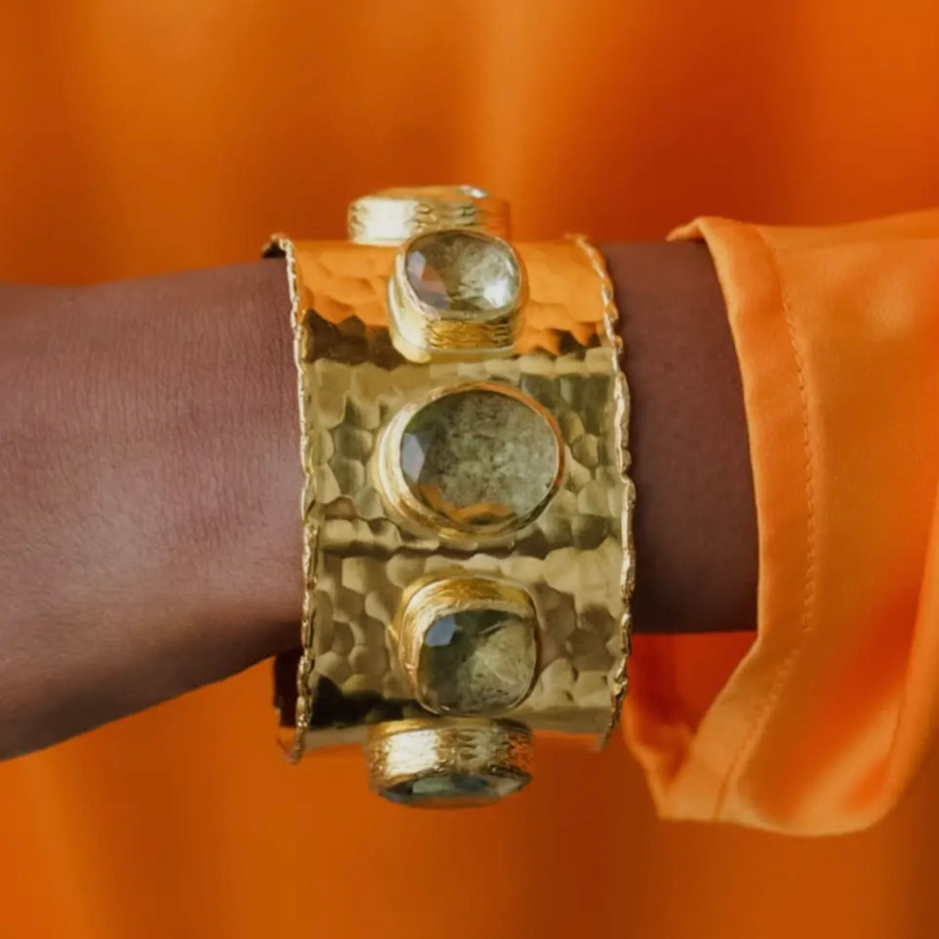 Izmir Cuff