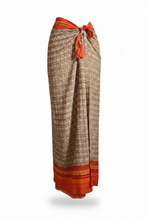 Load image into Gallery viewer, Vintage Silk Sari Sarong