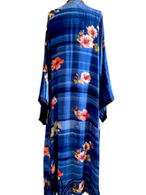 Load image into Gallery viewer, Vintage Silk Long Robe