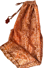 Load image into Gallery viewer, Vintage Sari Silk Palazzo Pant XS