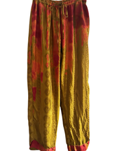 Load image into Gallery viewer, Vintage Silk Lounge Set Large