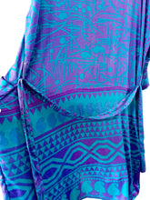 Load image into Gallery viewer, Vintage Silk Robe