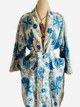 Load image into Gallery viewer, Vintage Suzani Embroidered Coat Reversible